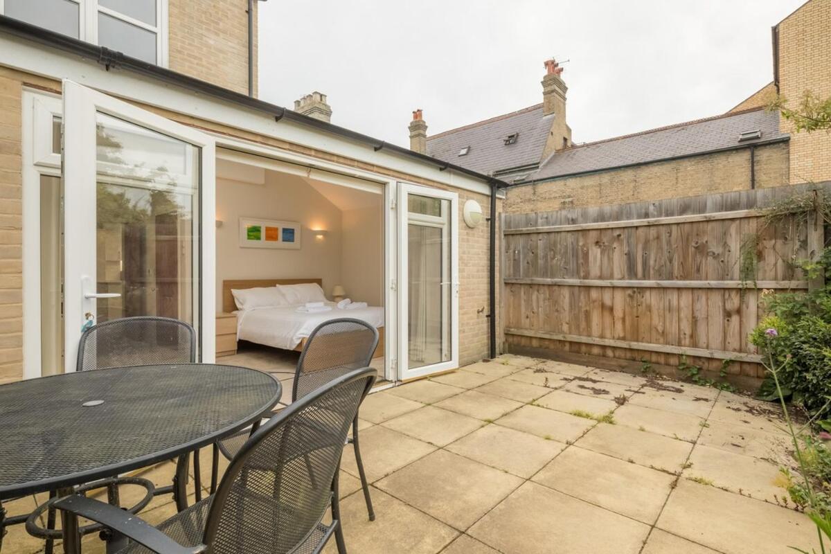 Large 4 Bedroom Home With Garden And Free Parking Cambridge  Exterior photo