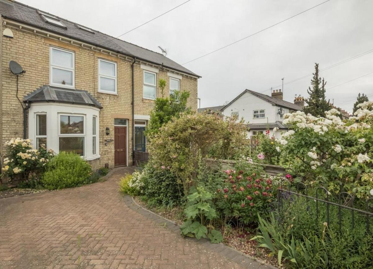 Large 4 Bedroom Home With Garden And Free Parking Cambridge  Exterior photo