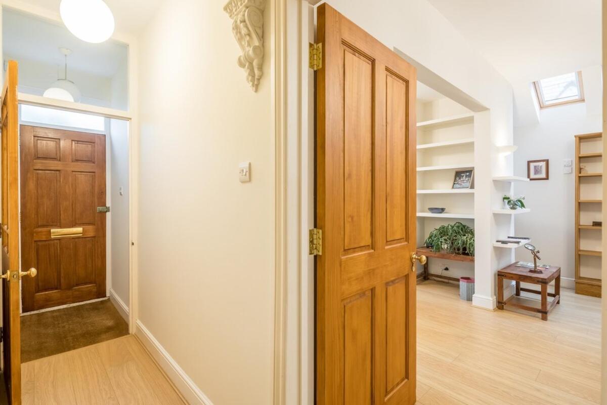 Large 4 Bedroom Home With Garden And Free Parking Cambridge  Exterior photo